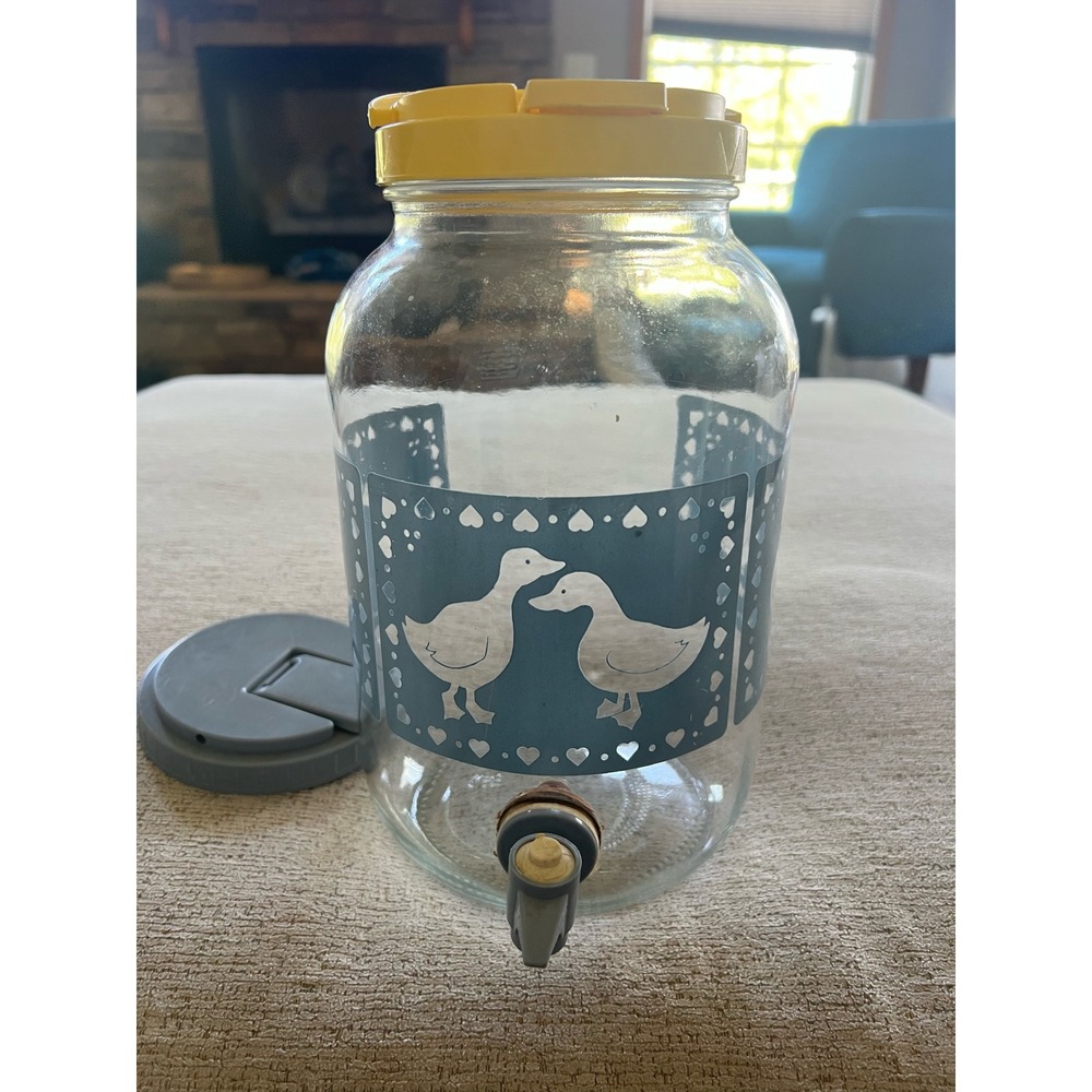 Vintage Glass Sun Tea Jar 1 Gallon Blue Kissing Ducks Hearts Yellow Flip Lid